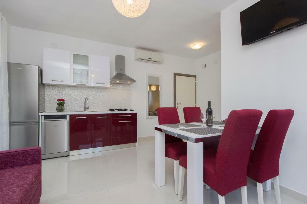 Apartmani Vesna Grebaštica Exteriör bild